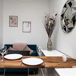 Small Functional & Quiet With Courtyard Apartment *