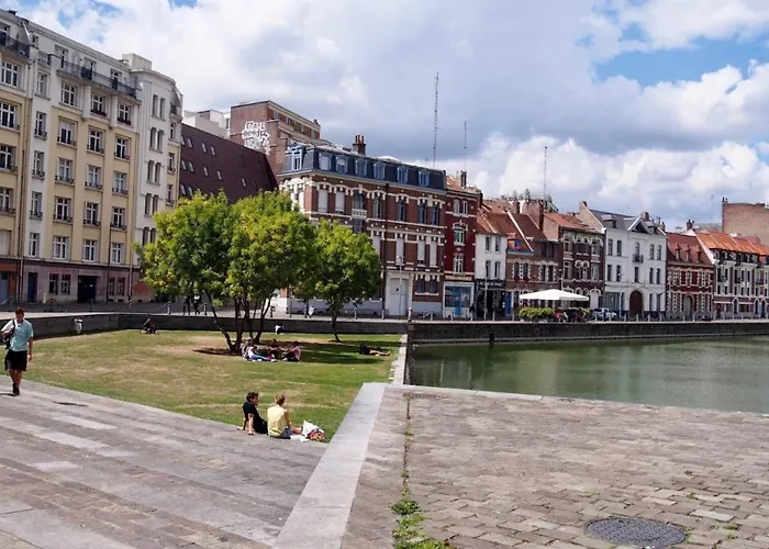 Small Functional & Quiet With Courtyard * Лилль