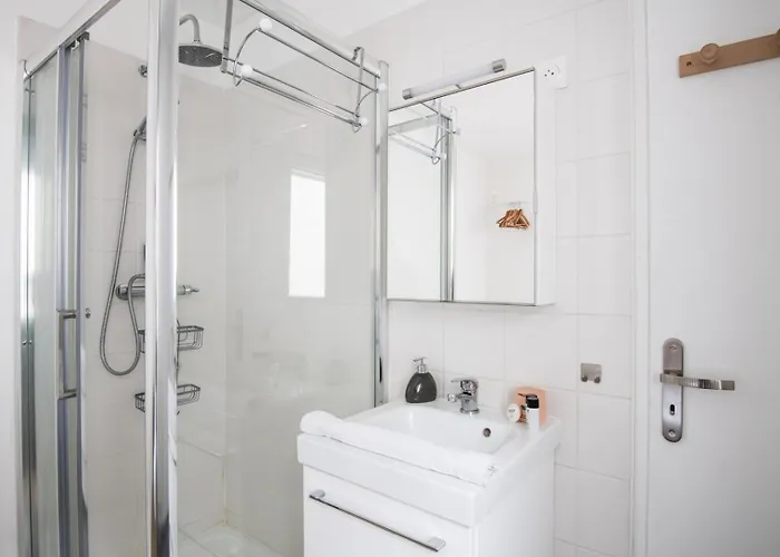 Small Functional & Quiet With Courtyard * Лилль