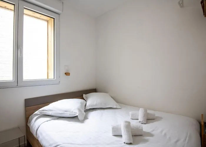 Small Functional & Quiet With Courtyard Апартаменты